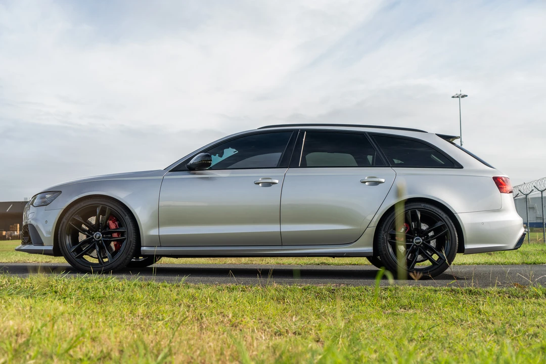 2015 Audi C7 RS6 - Image 4 of 31