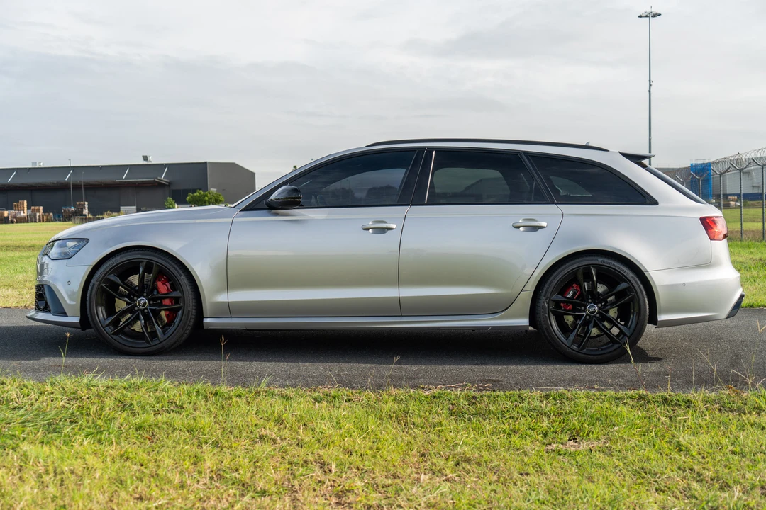 2015 Audi C7 RS6 - Image 12 of 31
