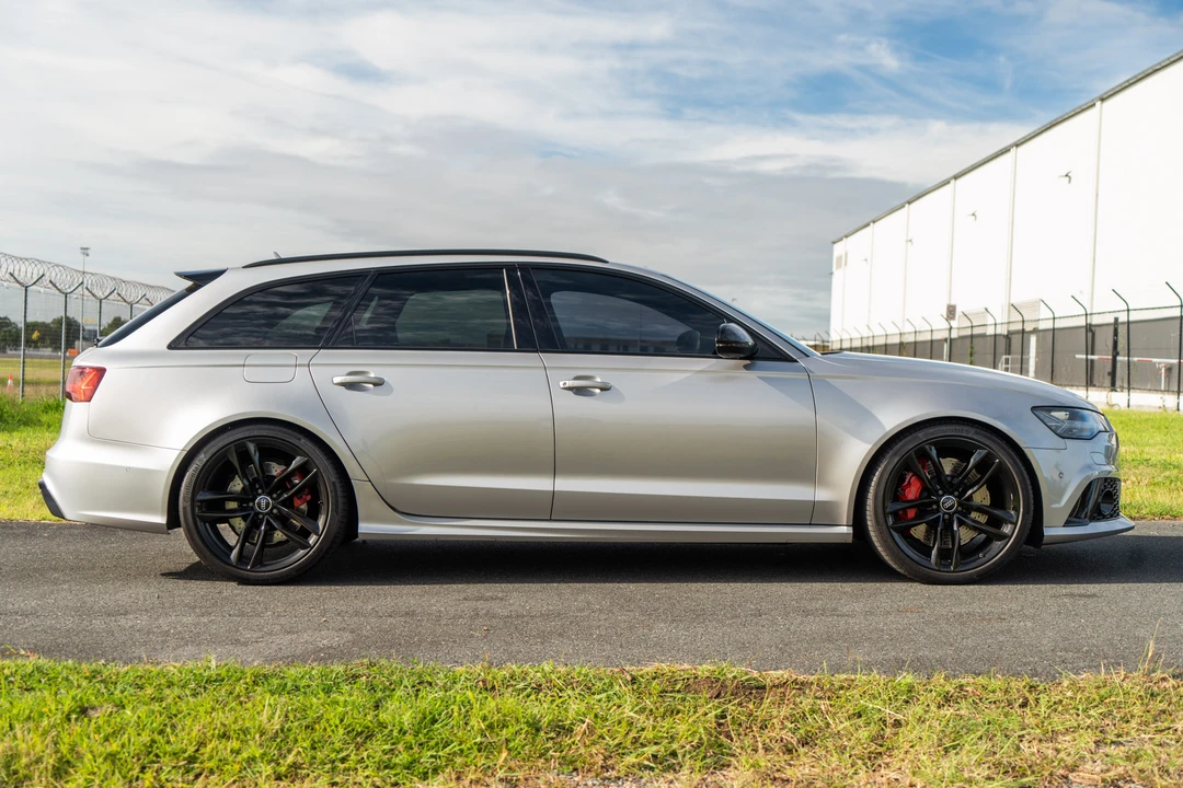 2015 Audi C7 RS6 - Image 24 of 31