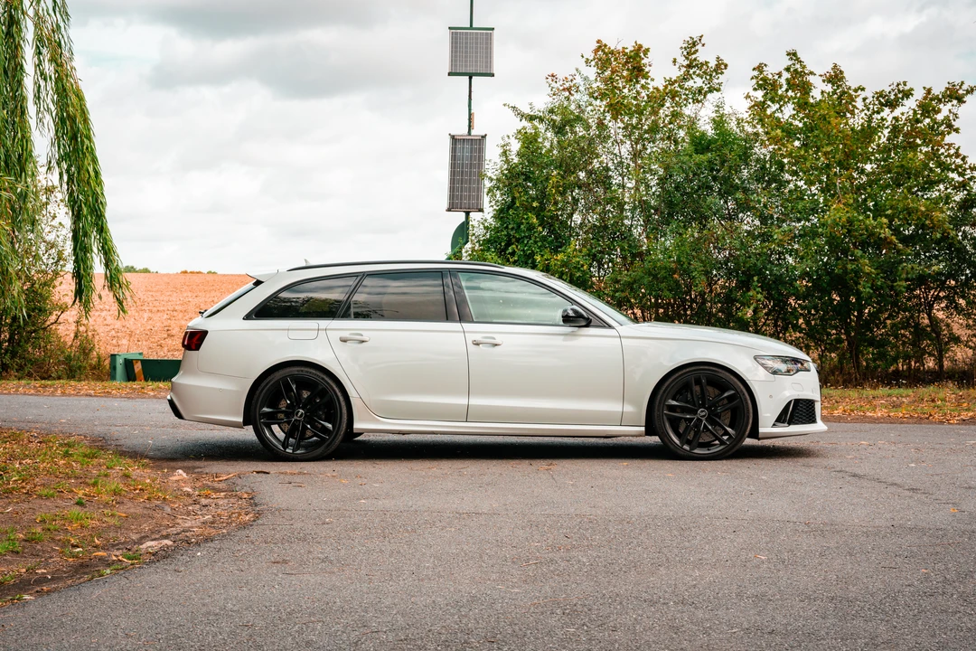 2015 Audi C7 RS6 - Image 8 of 31