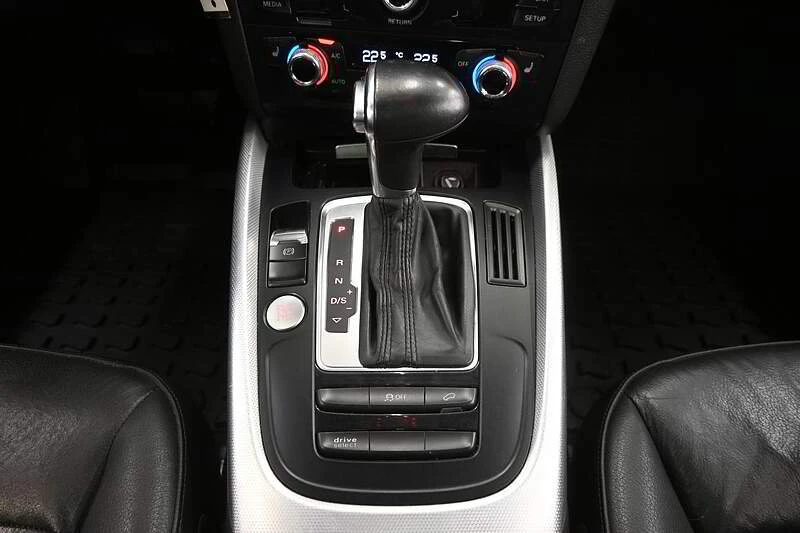 2015 Audi 8R Q5 - Image 14 of 20
