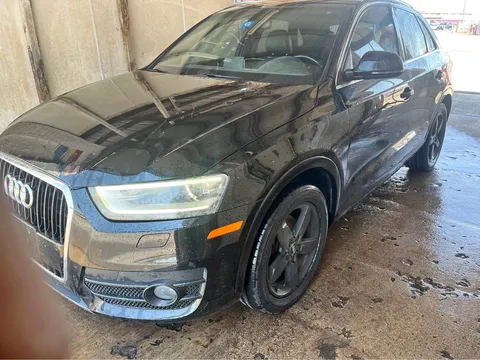 2015 Audi Q3 40 TFSI Premium Plus Sport Utility 4D
