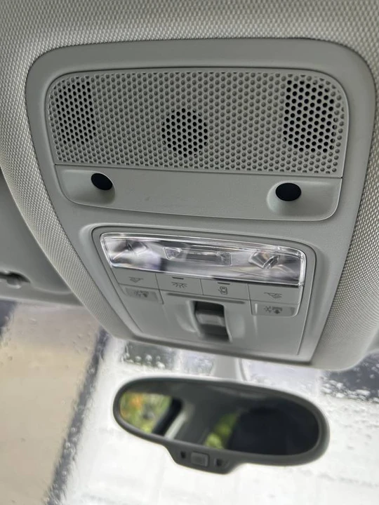 2015 Audi 8U Q3 - Image 2 of 9