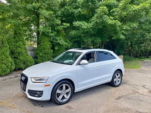 2015 Audi Q3 2.0T quattro Premium Plus