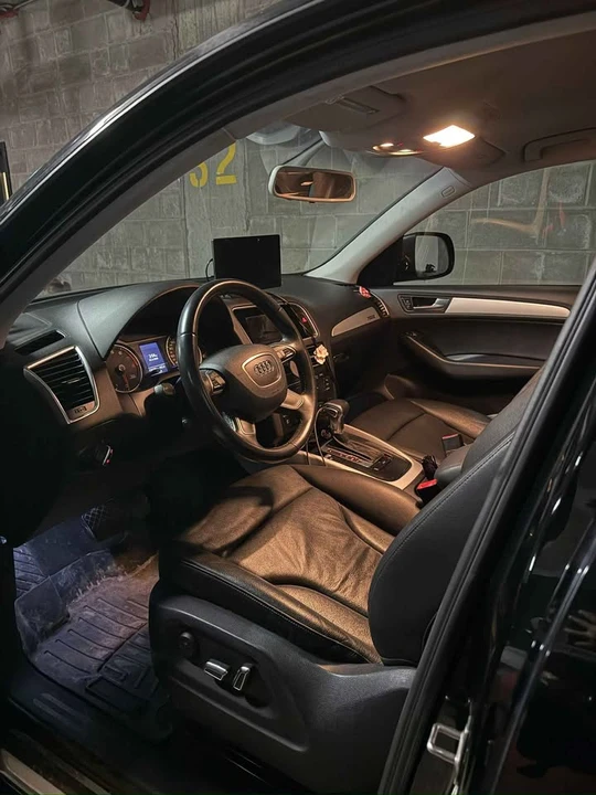 2015 Audi 8R Q5 - Image 6 of 9