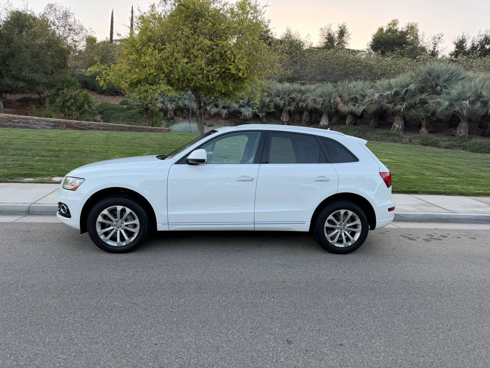 2015 Audi 8R Q5 - Image 8 of 14