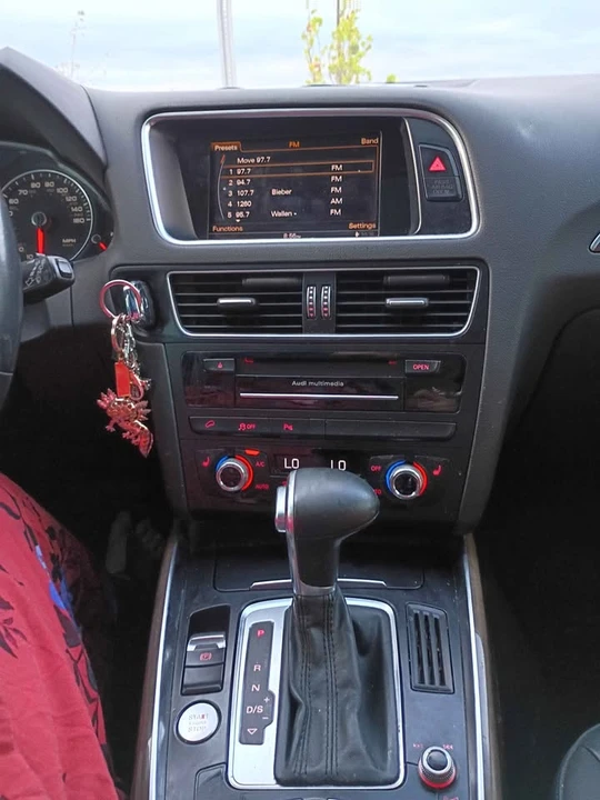 2015 Audi 8R Q5 - Image 10 of 10