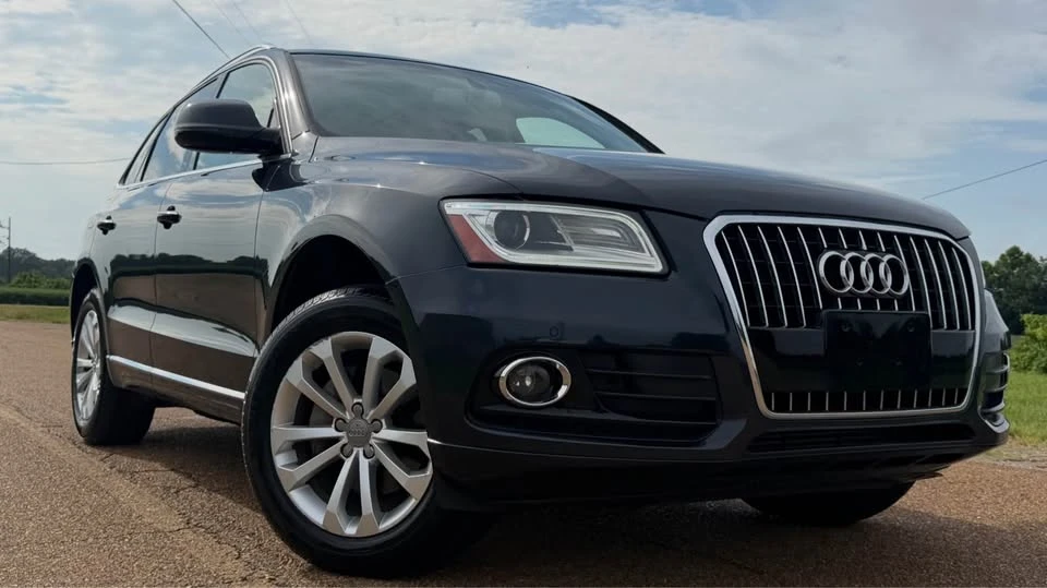2015 Audi 8R Q5 - Image 2 of 20