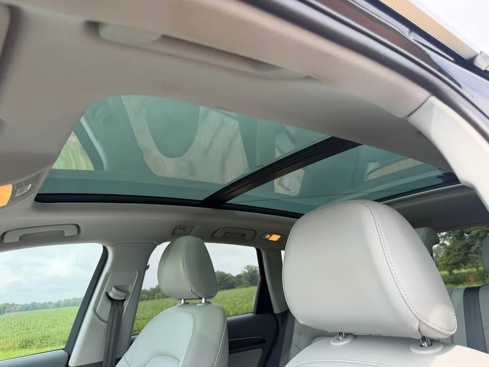 2015 Audi 8R Q5 - Image 9 of 20