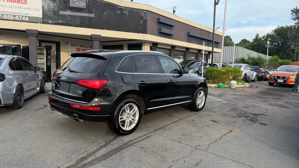 2015 Audi 8R Q5 - Image 9 of 18