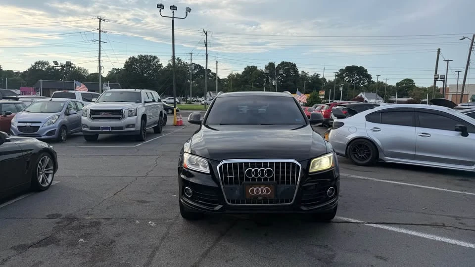 2015 Audi 8R Q5 - Image 2 of 18