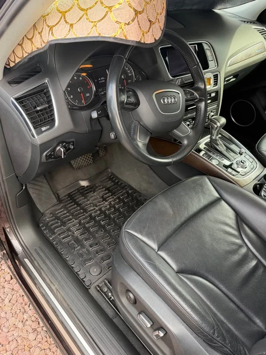 2015 Audi 8R Q5 - Image 10 of 14