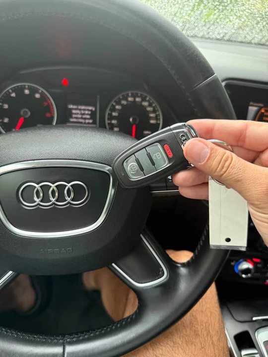 2015 Audi 8R Q5 - Image 12 of 15