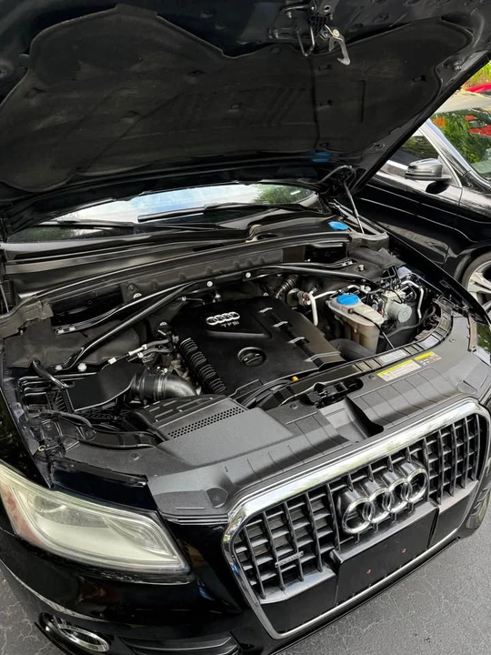2015 Audi 8R Q5 - Image 14 of 15