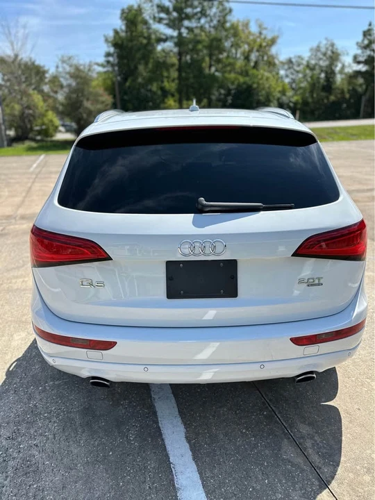 2015 Audi 8R Q5 - Image 2 of 19