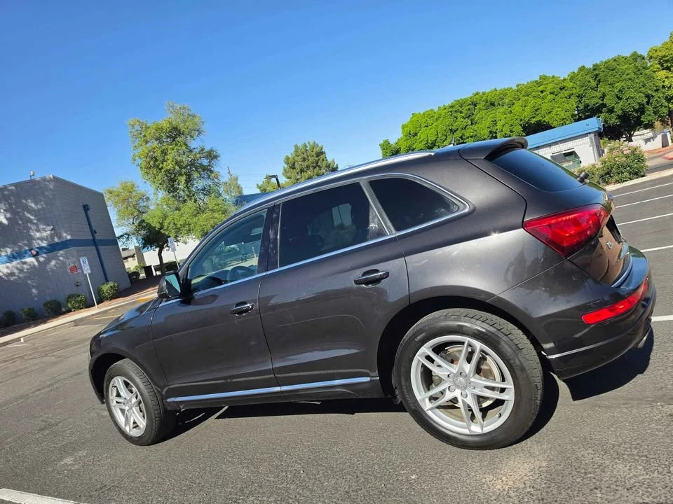 2015 Audi 8R Q5 - Image 2 of 11