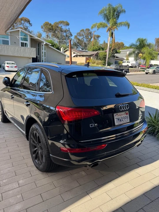 2015 Audi 8R Q5 - Image 2 of 9