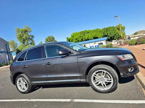 2015 Audi Q5 2.0T Premium Plus
