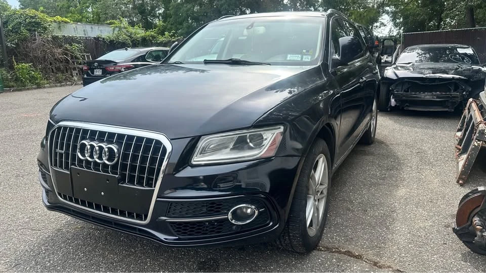 2015 Audi 8R Q5 - Image 2 of 5
