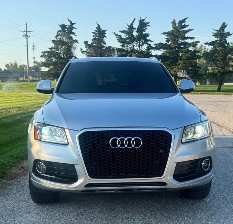 2015 Audi 8R Q5 - Image 2 of 14