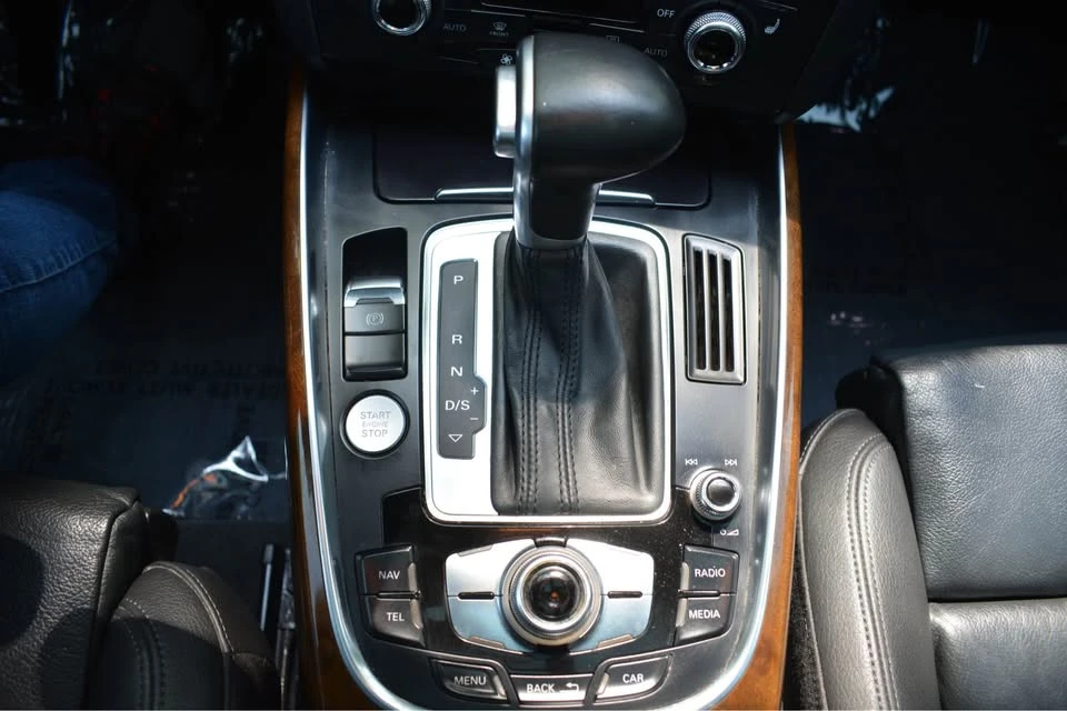 2015 Audi 8R Q5 - Image 7 of 14