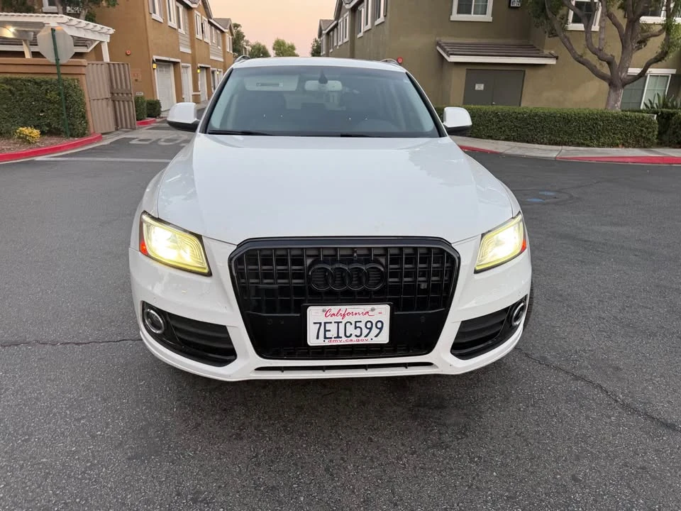 2015 Audi 8R Q5 - Image 2 of 16