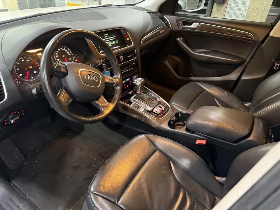 2015 Audi 8R Q5 - Image 10 of 16