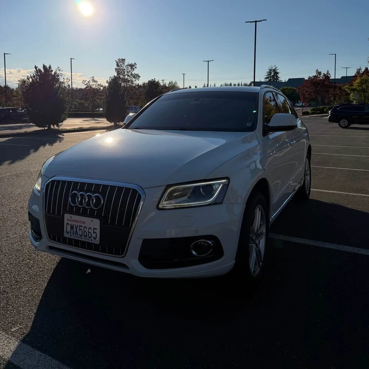 2015 Audi 8R Q5 - Image 2 of 13