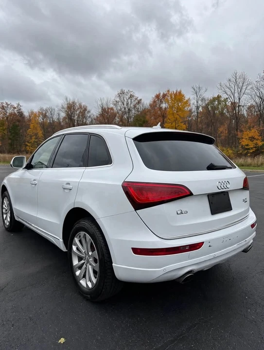 2015 Audi 8R Q5 - Image 5 of 15