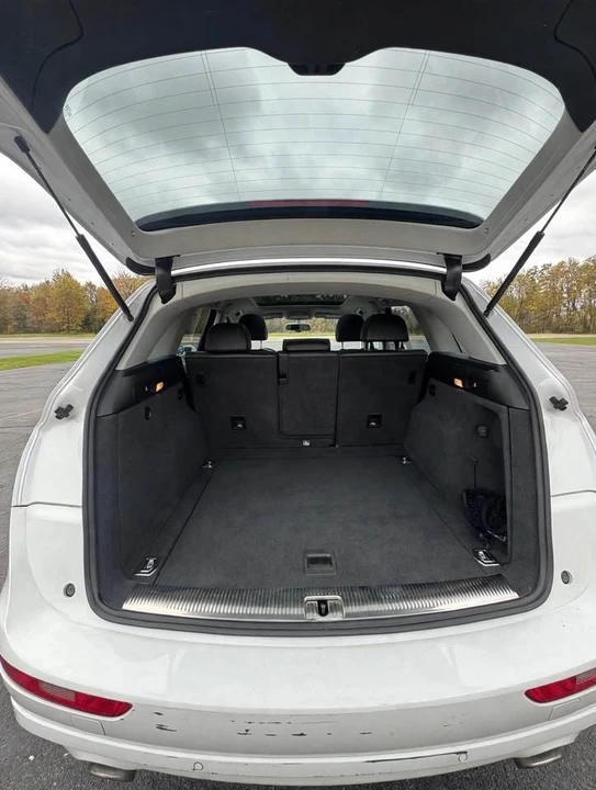 2015 Audi 8R Q5 - Image 9 of 15