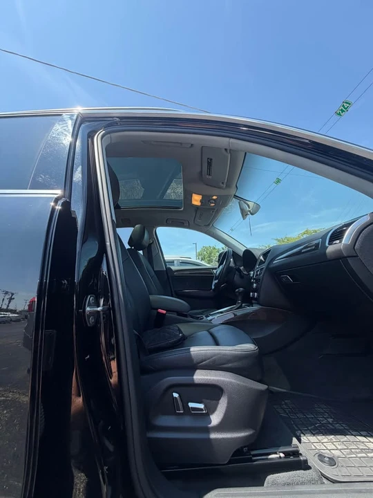 2015 Audi 8R Q5 - Image 3 of 10