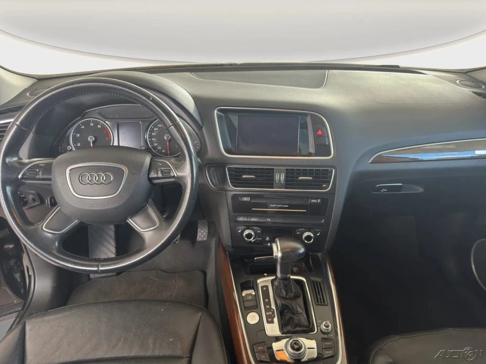 2015 Audi 8R Q5 - Image 14 of 24