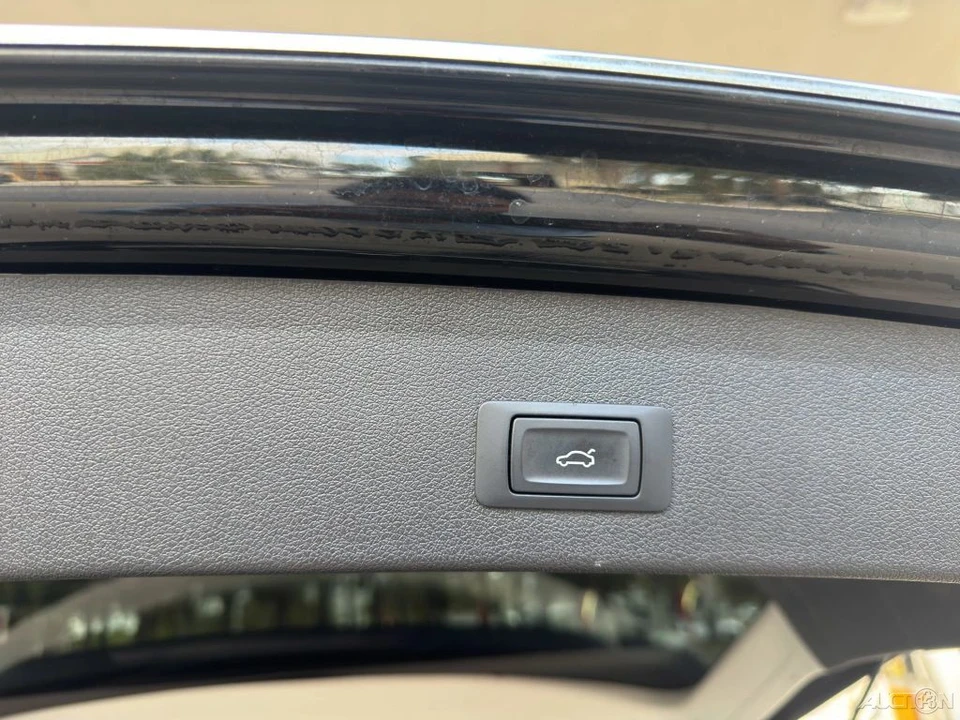 2015 Audi 8R Q5 - Image 23 of 24