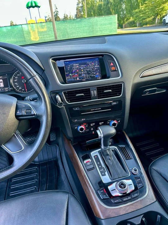 2015 Audi 8R Q5 - Image 15 of 17