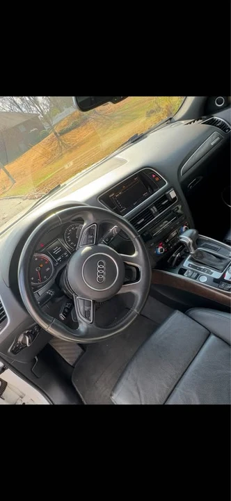 2015 Audi 8R Q5 - Image 8 of 10