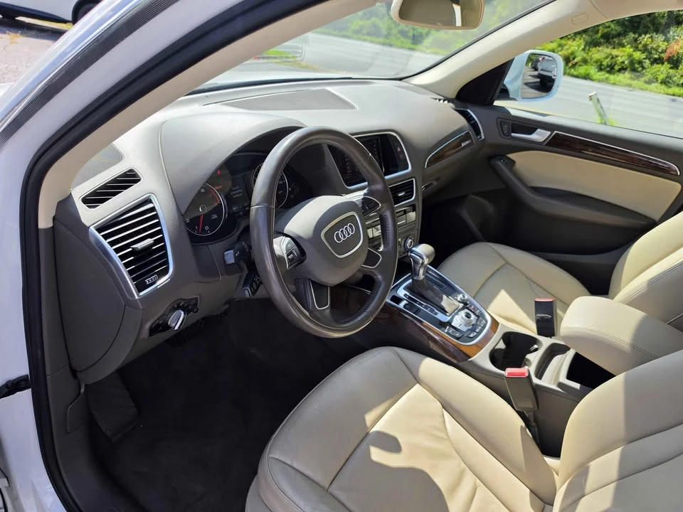2015 Audi 8R Q5 - Image 10 of 16