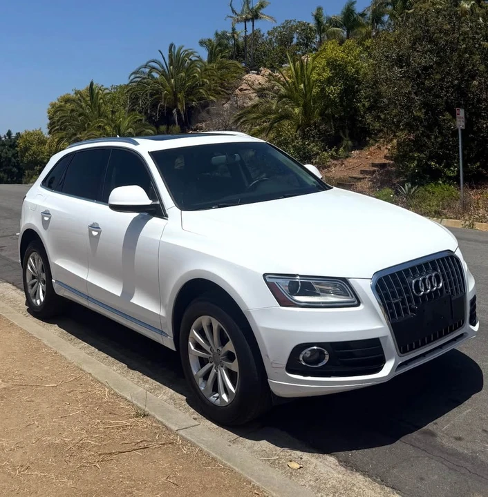 2015 Audi 8R Q5 - Image 2 of 7