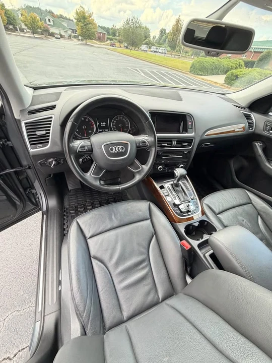 2015 Audi 8R Q5 - Image 9 of 18