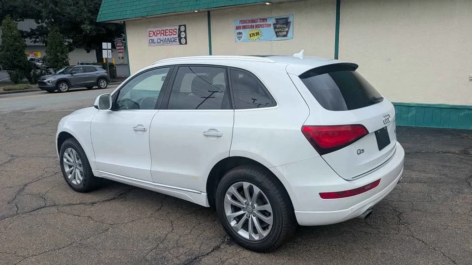2015 Audi 8R Q5 - Image 5 of 10
