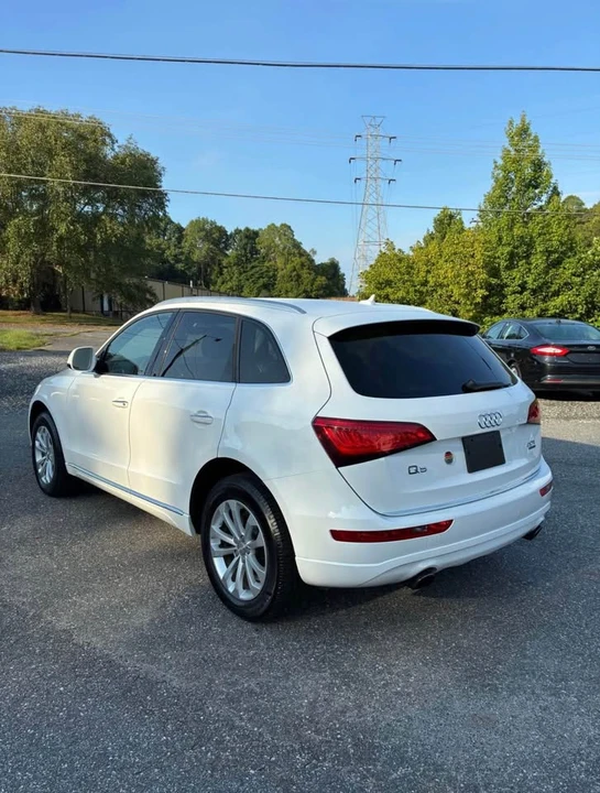 2015 Audi 8R Q5 - Image 14 of 15