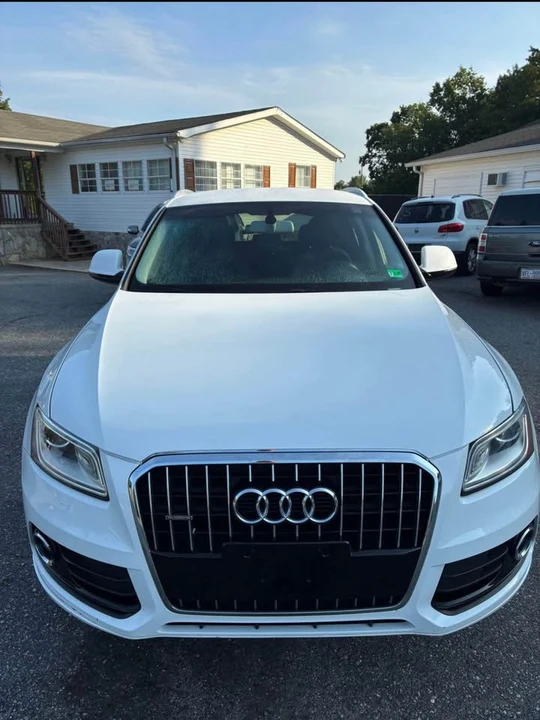 2015 Audi 8R Q5 - Image 2 of 15