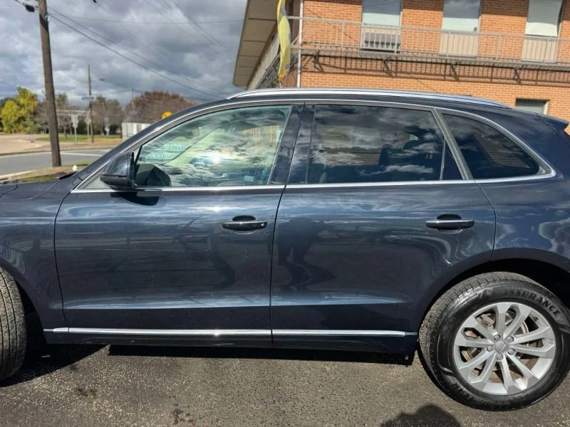 2015 Audi 8R Q5 - Image 8 of 12