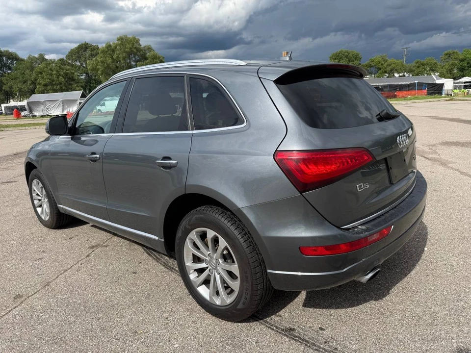 2015 Audi 8R Q5 - Image 8 of 18
