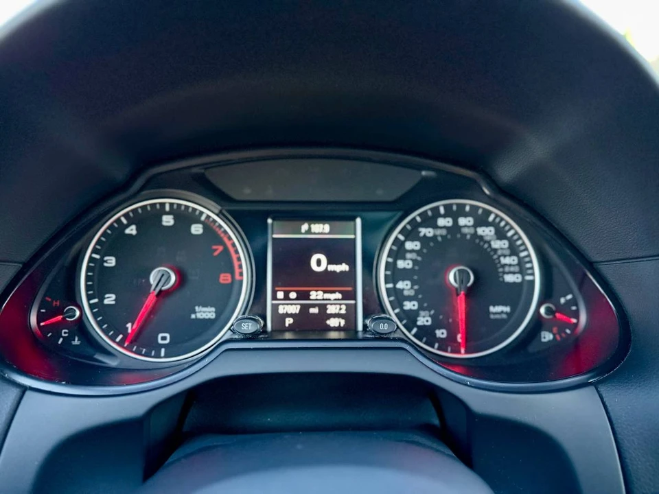 2015 Audi 8R Q5 - Image 12 of 19