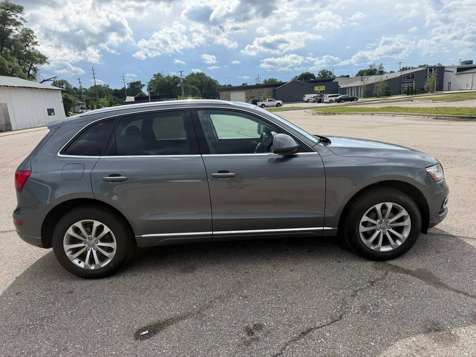 2015 Audi 8R Q5 - Image 5 of 20