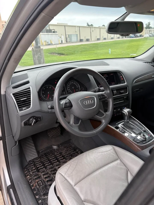 2015 Audi 8R Q5 - Image 9 of 12