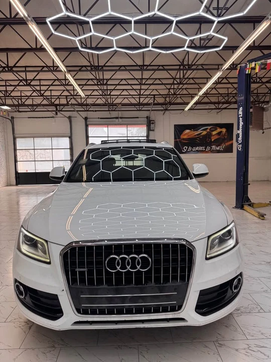 2015 Audi 8R Q5 - Image 2 of 11
