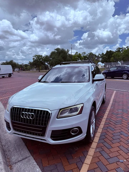 2015 Audi 8R Q5 - Image 2 of 12