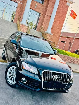 2015 Audi Q5 2.0T Quattro Premium Sport Utility 4D