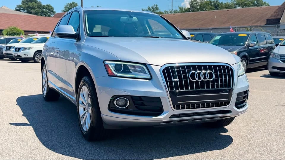 2015 Audi 8R Q5 - Image 2 of 20